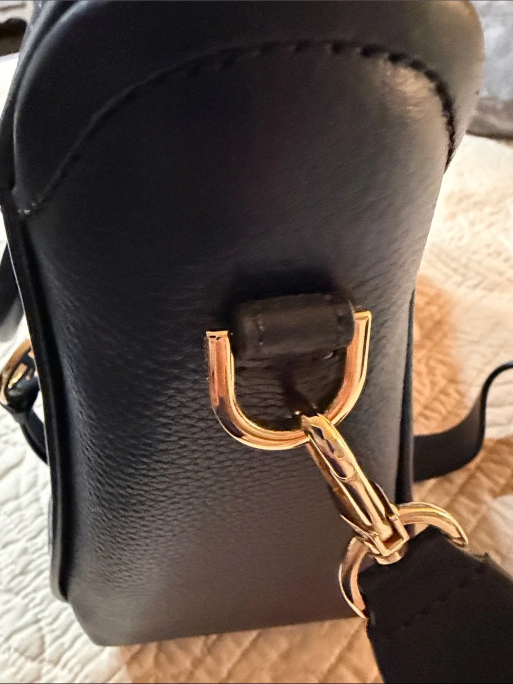 Michael Kors Navy Pebbled Leather Satchel with Gold Hardware W/ Shoulder Strap.